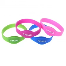 China Multi-Color Custom Printing RFID Wristband URL Programmable Silicone NFC Bracelets for Contactless Payment manufacturer