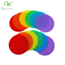 China Niet -slip dubbelzijdige anti curling herbruikbare tapijtplek marker vloerbeschermer leverancier voor thuiskantoor gebruik premium tapijtgreep fabrikant fabrikant