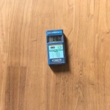 Թյուն Ջերմային մշակված ընկույզի գույնի ռետինե փայտե պինդ փայտե տախտակներ արտադրող