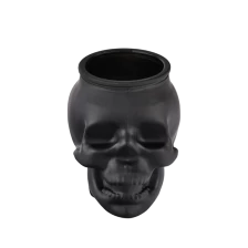 China Skull Shaped Glass Candle Jar Halloween Collection Decoration Skull Shaped Glass Candle Holder manufacturer