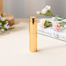 China Travel Perfume Mini Bottle 5ml Luxury Aluminum Bottom Refillable Perfume Atomizer manufacturer