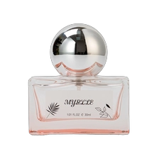 China Whlolesale 30ml Luxury square Empty Glass Perfume Bottle with Silver Cap manufacturer