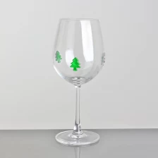 China Handcraft Eco-friendly Pine Tree Inlay Decoration Big Size 565ml 19oz Wine Glasses manufacturer