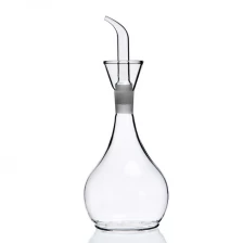 Chine Fabrication de bouteilles de sauce en verre de pot de condiment de ménage de luxe fabricant