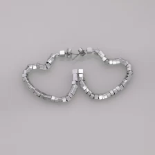 China Jewellery Fashion Geometric Heart Shaped Hoop Earring. manufacturer