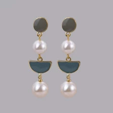 porcelana Pendiente de perla de joyería elegante con borla. fabricante
