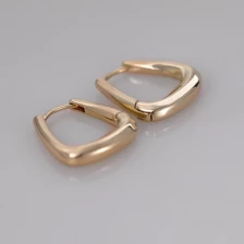 Китай Модные геометрические ювелирные изделия Маленькая квадратная серьга-кольцо. производителя