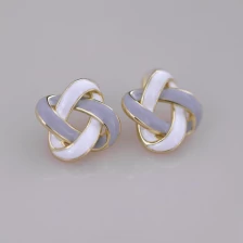 China Exquisite Women Jewelry Delicate Stud Earrings. manufacturer