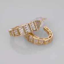 China Twisted Zircon Full Pave Half-C Brass Hoop Earring. manufacturer