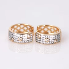 China Rose Gold Half Zircon Pave Round Clip Earring. manufacturer