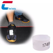 Chine Étiquette de chaussure UHF RFID passive sur chenilles Marathon personnalisée en gros fabricant