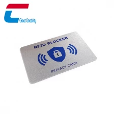 China RFID Signal Blocker Anti Scanning Credit Card Protector manufacturer