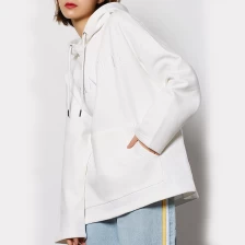 China Basic Solid Color Simple White Embroidery Hoodies met Pocket fabrikant