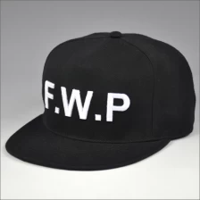 Китай Вышивка дизайн Snapback шляпы с 3D вышивкой логотипа производителя