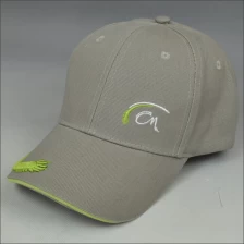 Chine Sandwich bord broderie casquette de golf fabricant
