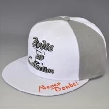Chine custom fitted snapback hat with 3d embroidery fabricant