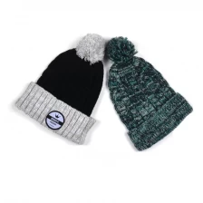 China customize winter hat with pom pom manufacturer