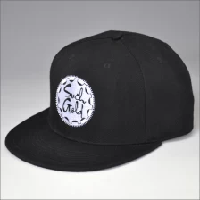 China flat embroidery black snapback hat manufacturer