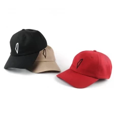 China chapéu de pai de boné de beisebol de bordado liso fabricante
