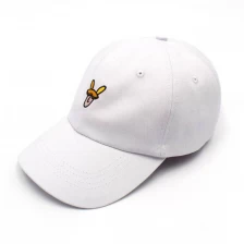 Chine broderie simple logo casquettes de baseball blanches personnalisées fabricant