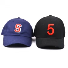 China boné de beisebol liso das letras do sopro, projetos do bordado 3d para chapéus fabricante