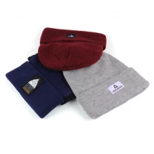 China chapéu de tricô de padrão de tricô de inverno fabricante