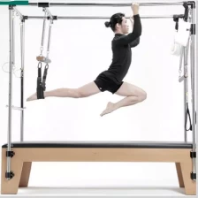 China equipamentos de ginástica de madeira yoga Pilates Cadillac reformista trapézio fabricante