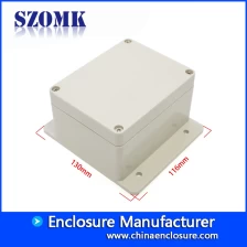 중국 SZOMK 비바람에 견디는 전기 울안 IP65 아 BS 옥외 전자 공학 130 * 116 * 68mm를위한 플라스틱 방수 상자 제조업체