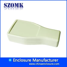 porcelana Caja plástica de szomk para el control electrónico caja impermeable caja handheld fabricante