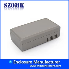 الصين زومك جدار جبل البلاستيك مرفقات 125 * 67 * 40 مم مربع مرفقات الكهربائية أك-W-32 الصانع