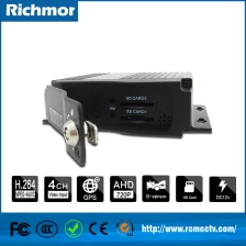 China 4KANAL Camera Dual SD Card Mobile DVR mit 3 g GPS Tracking Hersteller