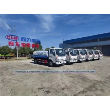 porcelana Japón Isuzu 3000-5000L Camión de transporte de agua potable fabricante