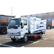 porcelana Camión barredera de carretera isuzu japonés hecho en China fabricante