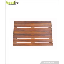 Cina Teak wood door design  mat for bathing safety IWS53353 produttore