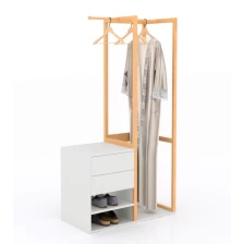 Chiny Wooden clothes rack producent