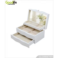 China Wooden makeup and jewelry case with mirror manufacturer