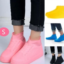 porcelana High quality  PVC  Outdoor rainy waterproof shoes cover rain anti-slip thick wear-resistant silicone adult children rain boots fabricante