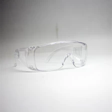 China Personal protective equipment safety glasses, clear anti-fog lens protective goggles medical manufacturer