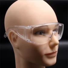 porcelana Profesional en stock gafas de seguridad gafas protección para los ojos laboratorio de trabajo a prueba de polvo antivaho gafas médicas fabricante