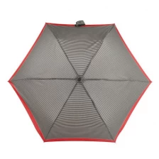 China Promotionele goedkope draagbare opvouwbare paraplu met op maat gemaakte logo-afdrukken fabrikant