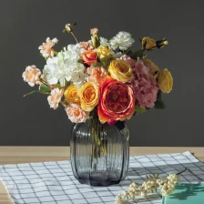 中国 カスタムメイドの手吹きガラスの花瓶| |色の花瓶の卸販売中国ガラスの花瓶 メーカー