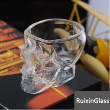 China Factory direct wholesale 80ml 150ml cheap glass skull cup bar wine glasses with skulls manufacturer