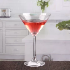 China Inexpensive bulk best  crystal martini cocktail glasses manufacturer