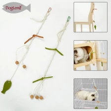 中国 软木球羽毛剑麻绳猫玩具 制造商