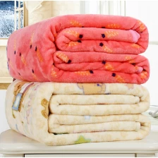 China Thick Flannel Blanket manufacturer