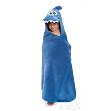 China Ultra Soft Shark Hooded Towel for Bath Beach Pool manufacturer