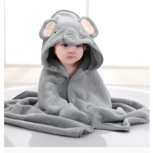 Китай Wholesale Flannel Animal Microfiber Kids Hooded Towel Baby Bath Towel Newborn Blanket производителя