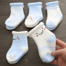 Китай Китай ребенка Терри носки производителей и поставщиков Оптовая торговля ребенка махровые носки производителя
