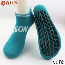 China China melhor meias fabricante de produto, personalizado por atacado anti derrapante meias para parque de trampolim fabricante