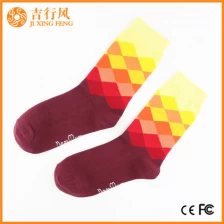 China China Männer Baumwolle Business Socken Großhandel Männer Baumwolle Business Socken Hersteller